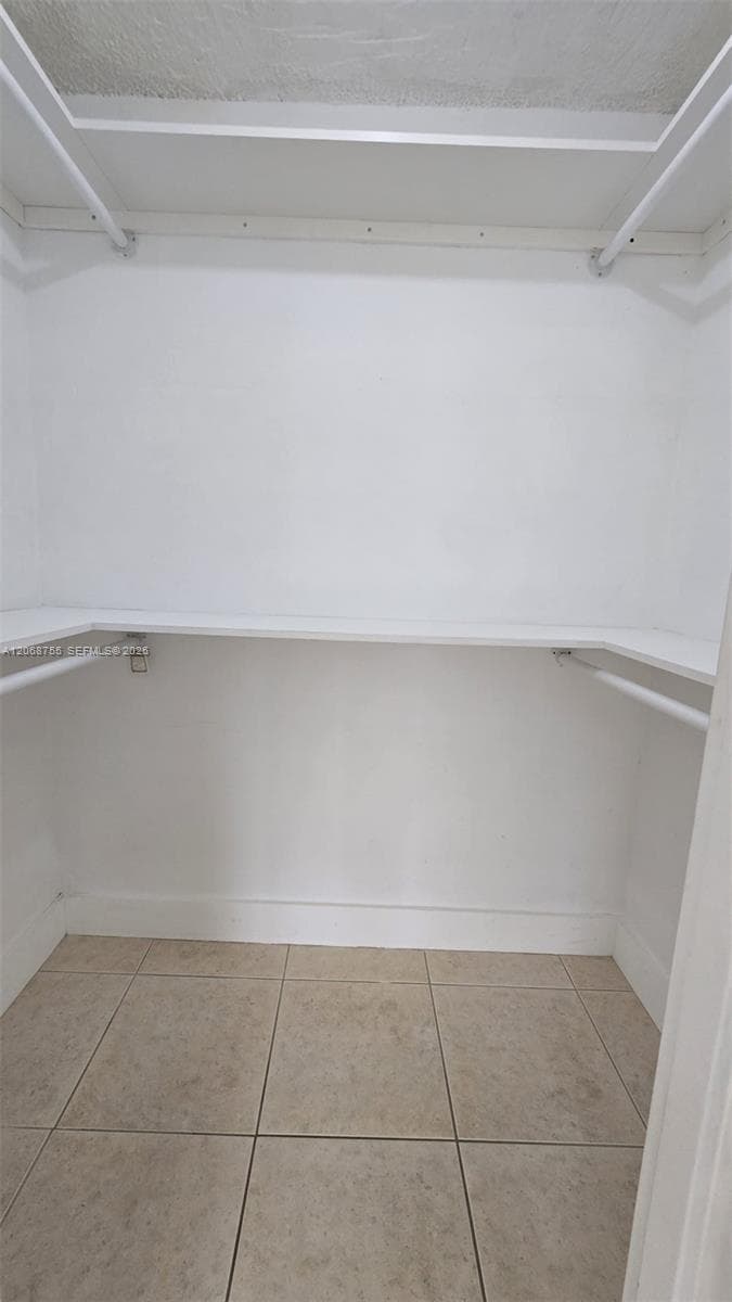 KENNEDY HOUSE CONDO · #2J in North Bay Village - Photo 25