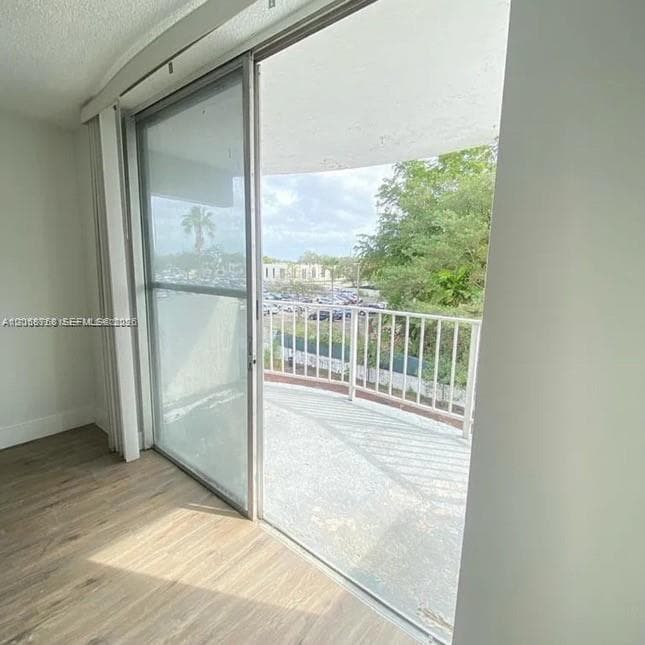 MONTECARLO CONDO · #C-415 in Miami - Photo 4