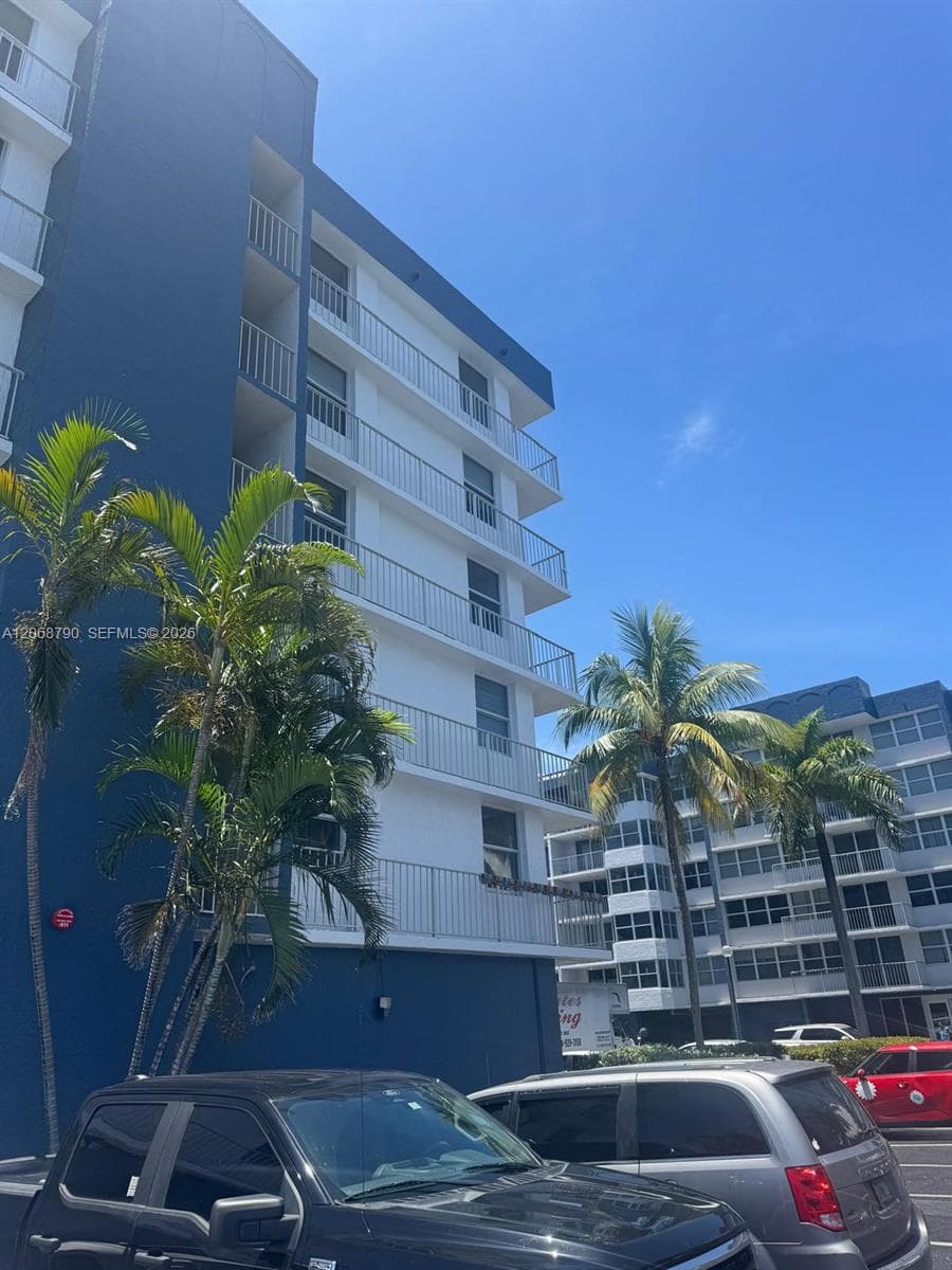 REEF SOUTH CONDO · #3F in North Miami Beach - Photo 12