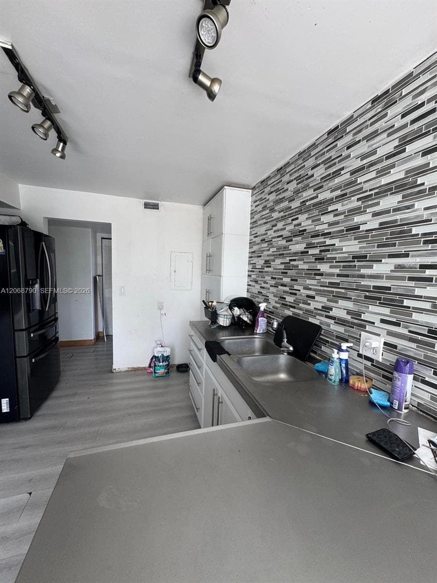 REEF SOUTH CONDO · #3F in North Miami Beach - Photo 10