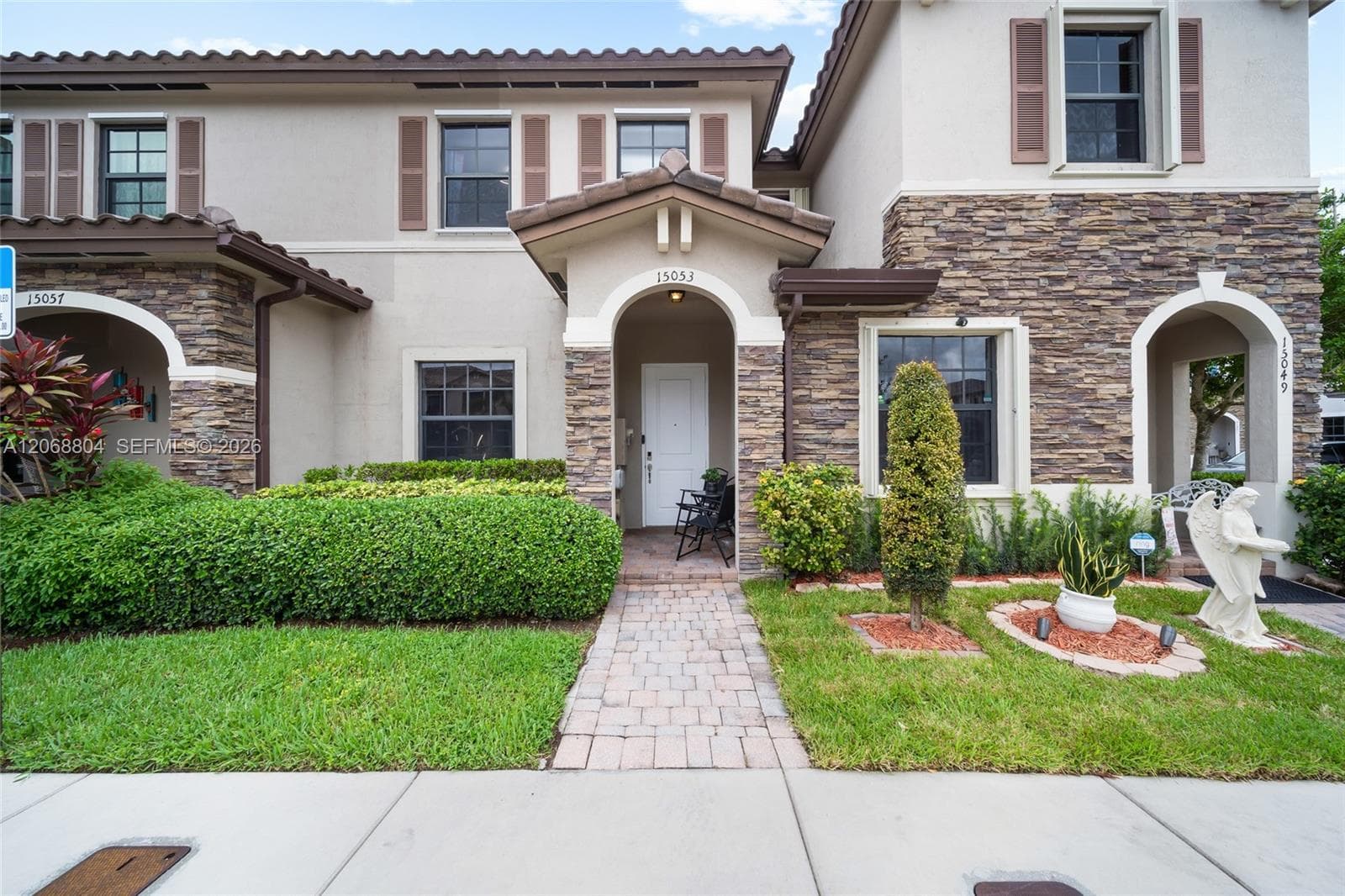 15053 SW 115th Ter #. photo 2