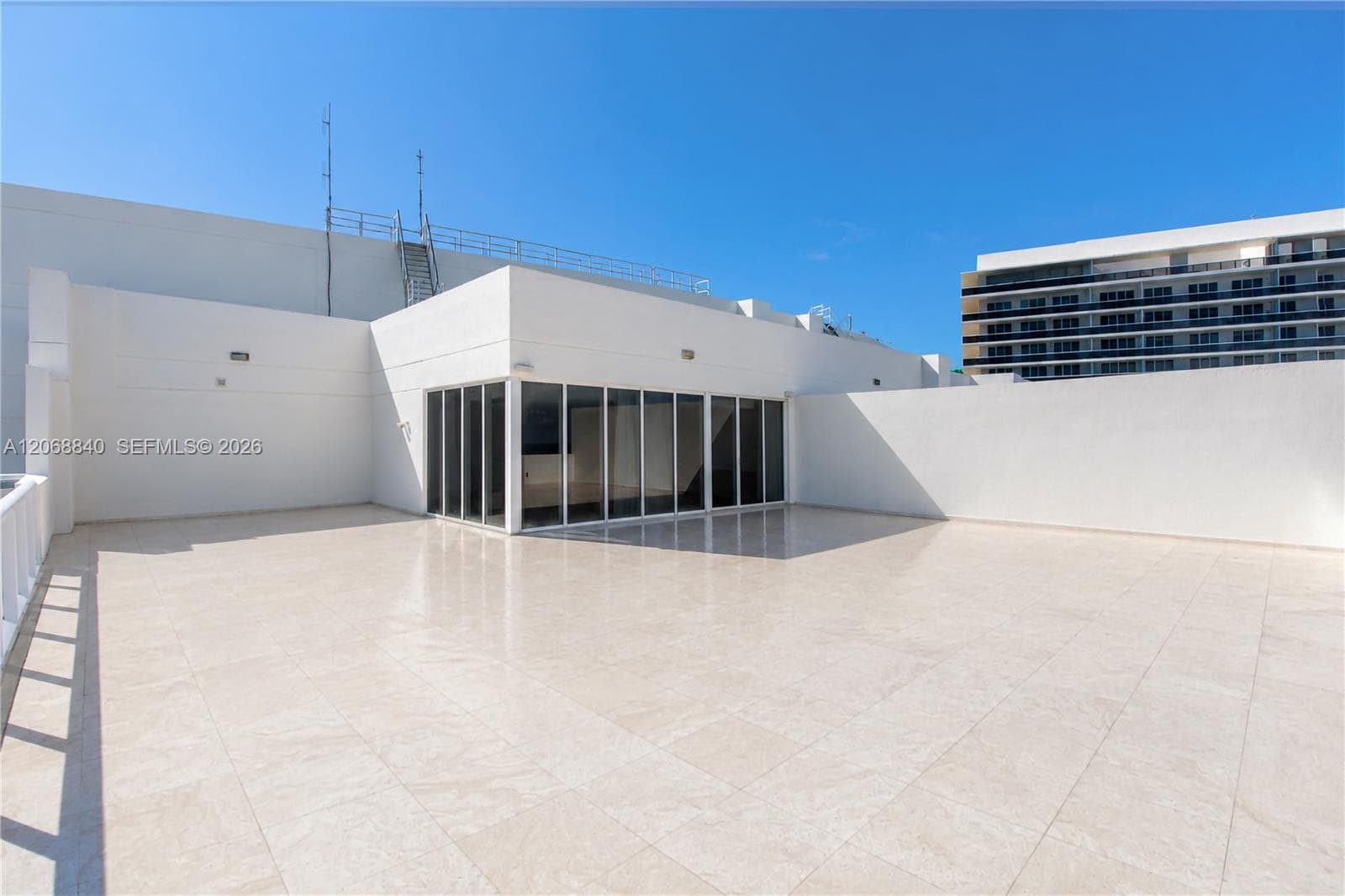 BEACH CLUB I · #4404 in Hallandale Beach - Photo 23