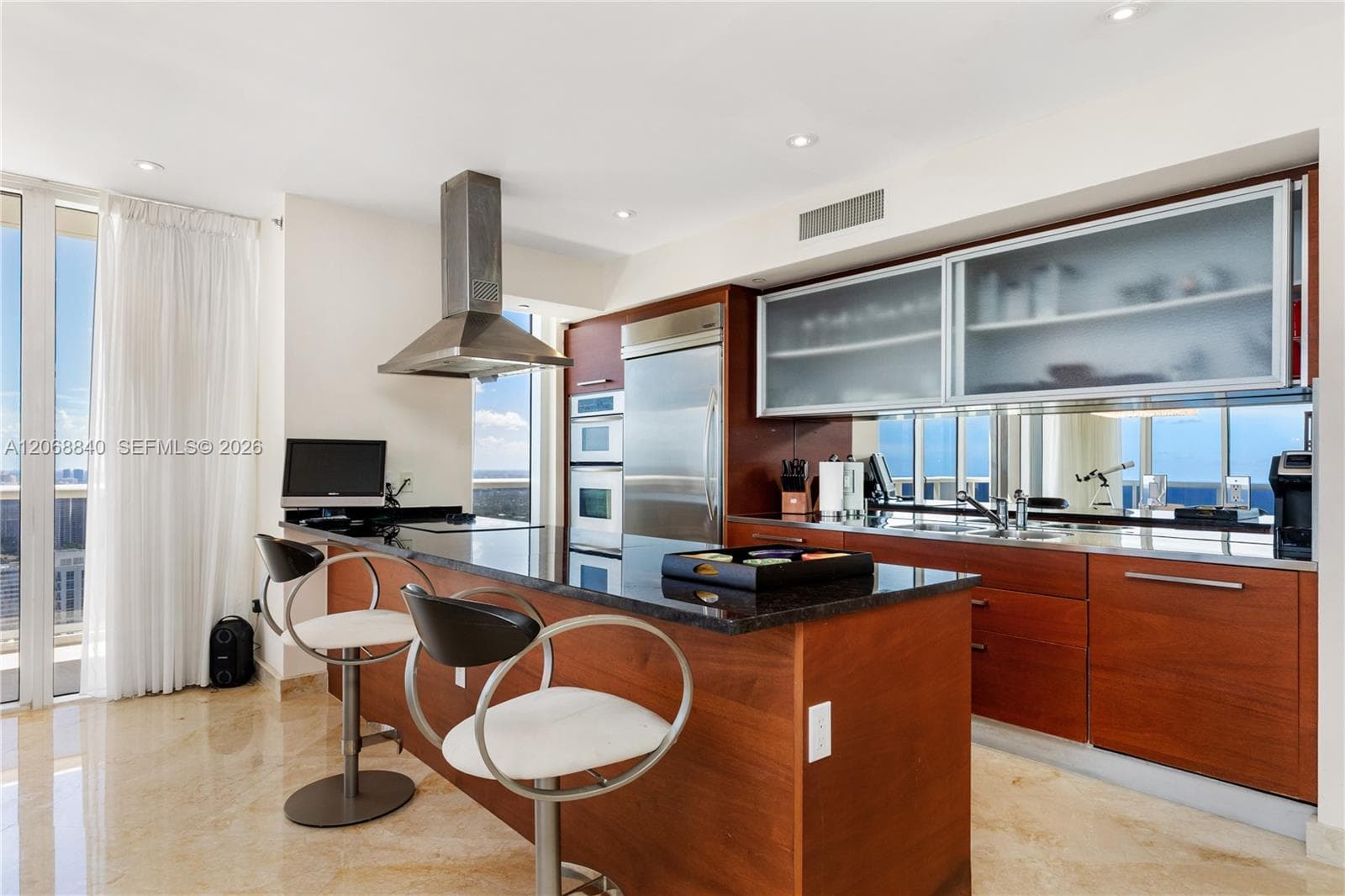BEACH CLUB I · #4404 in Hallandale Beach - Photo 4