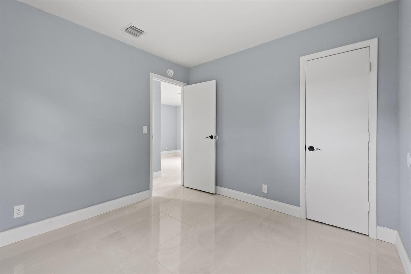 968W9thSt,UnitA1(24)