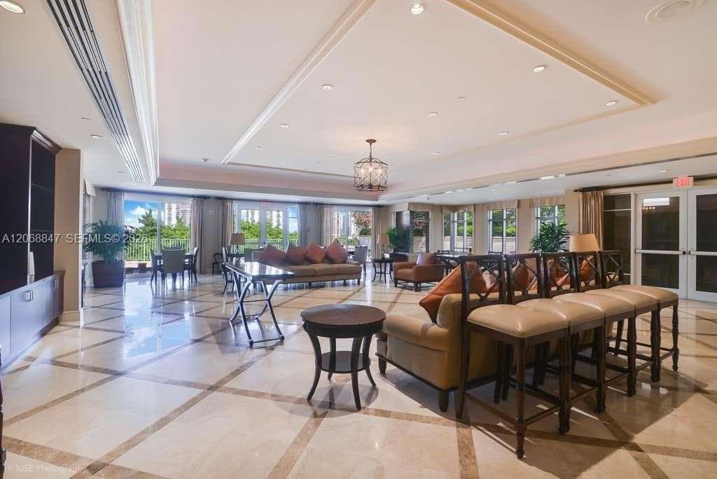 TURNBERRY VLG NO TOWER CO · #612 in Aventura - Photo 20