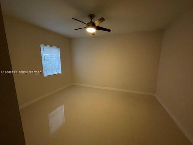 7820 Carlyle Ave photo 10