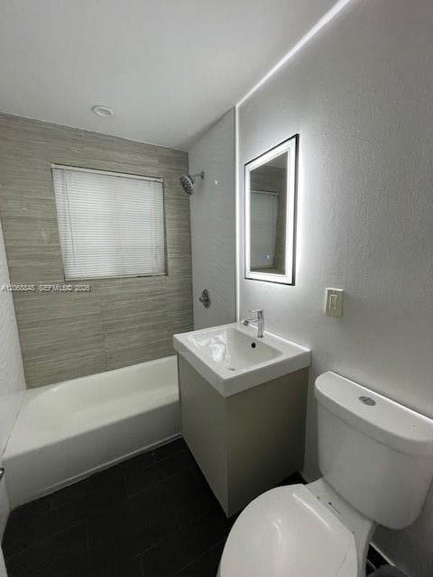 7820 Carlyle Ave photo 8