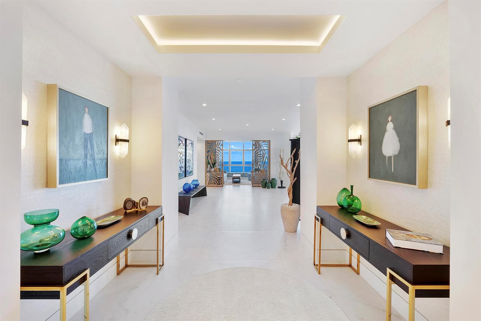 The enchanting Foyer & Gallery