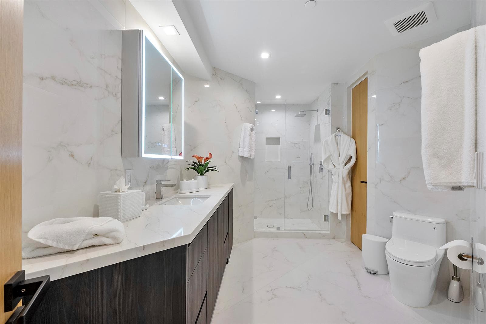 The Manderin bath