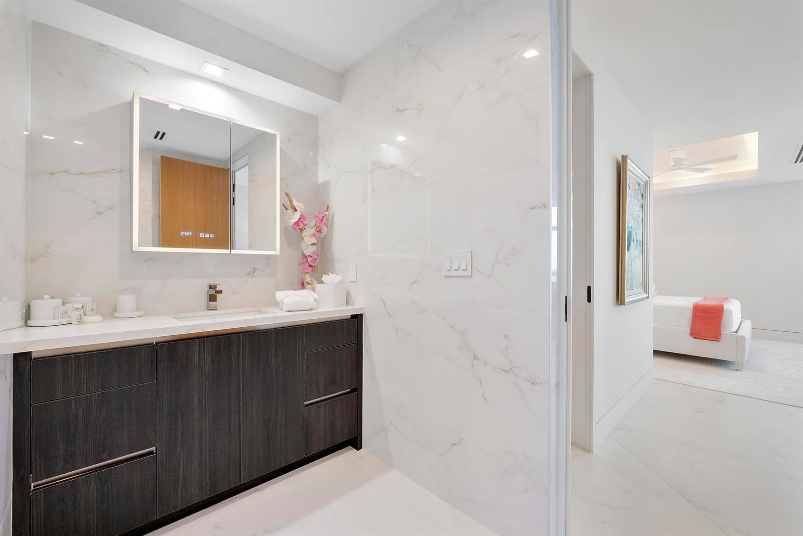 The rosewood en-suite boudoir
