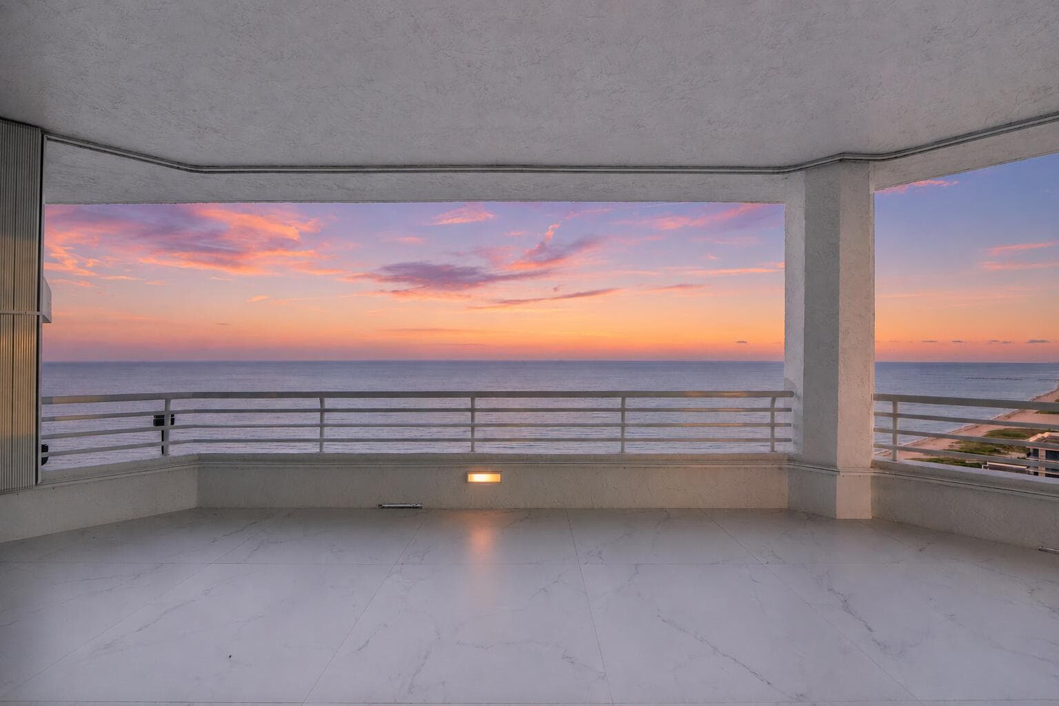 A Penthouse Between the Sunrise & Sunset