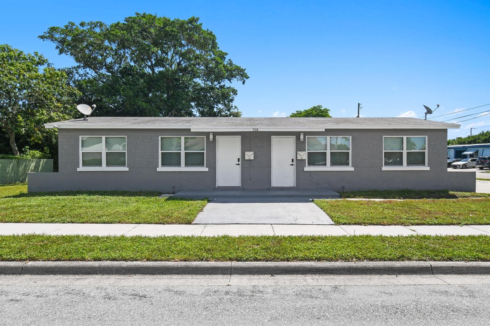 968W9thSt,UnitB2(2)