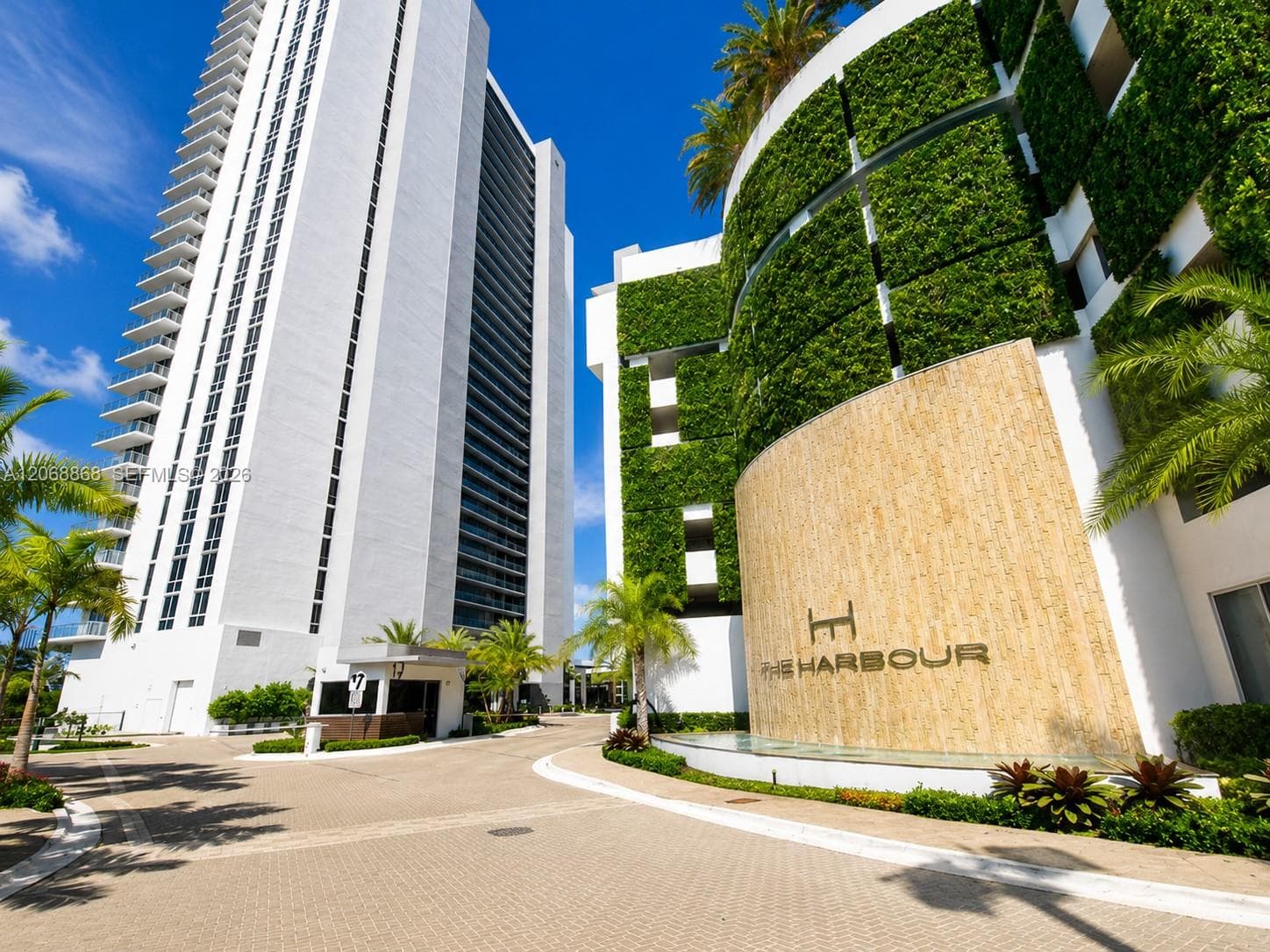 THE HARBOUR NORTH CONDO · #1920 in North Miami Beach - Photo 1