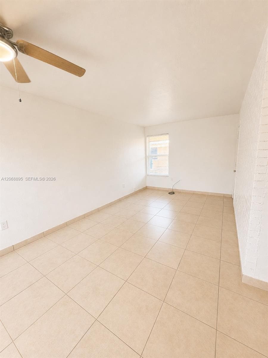 CHAMBERS LAND COMPANY SUB · #25B in Hialeah - Photo 3
