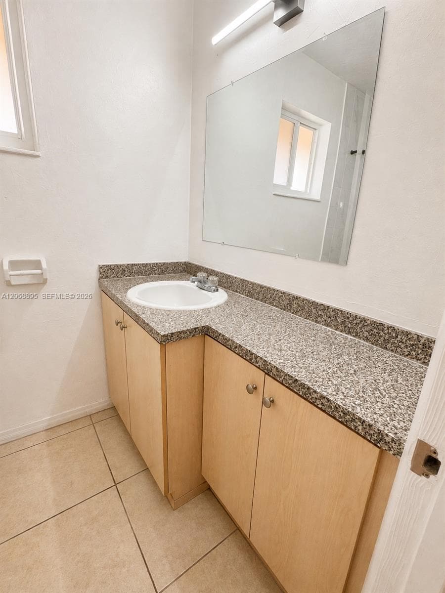CHAMBERS LAND COMPANY SUB · #25B in Hialeah - Photo 5
