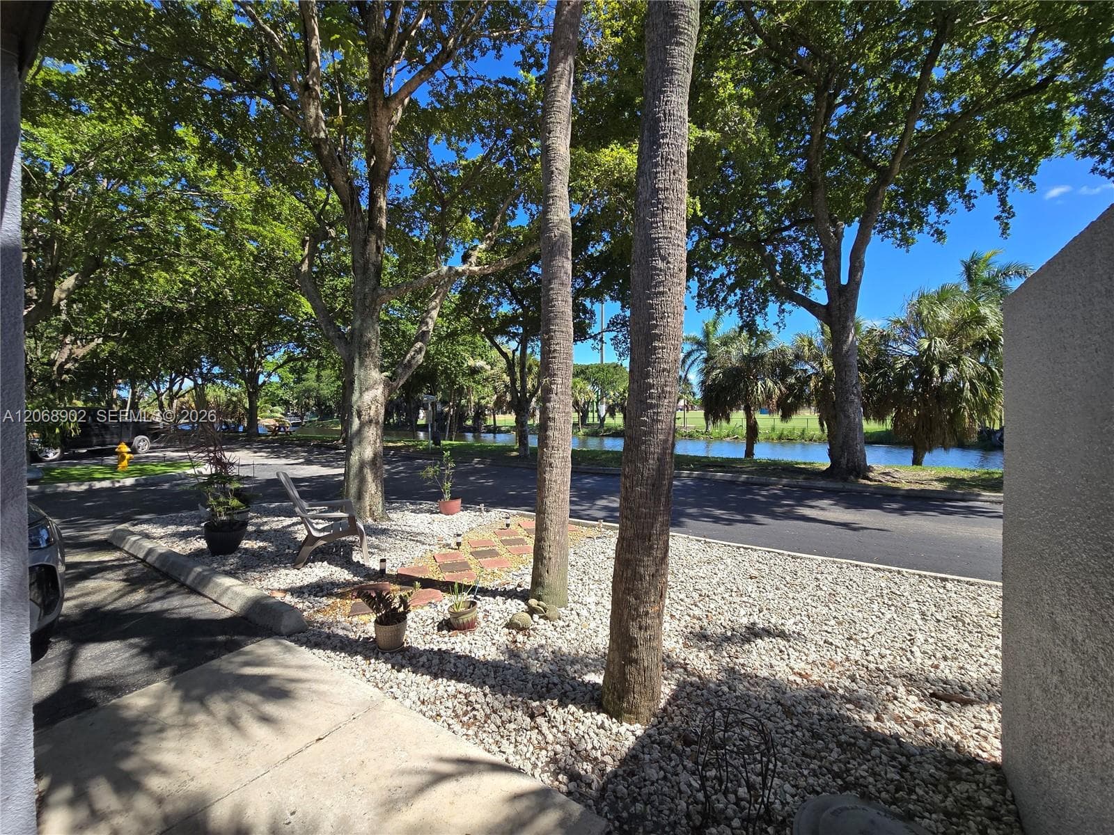 16330 Oak Walk photo 4