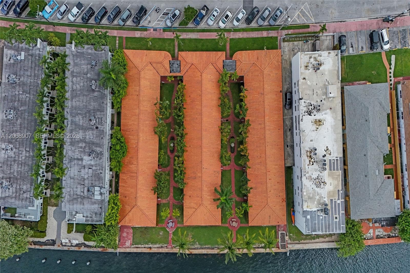 ENCLAVE WATERSIDE VILLAS · #3-22 in Miami Beach - Photo 18