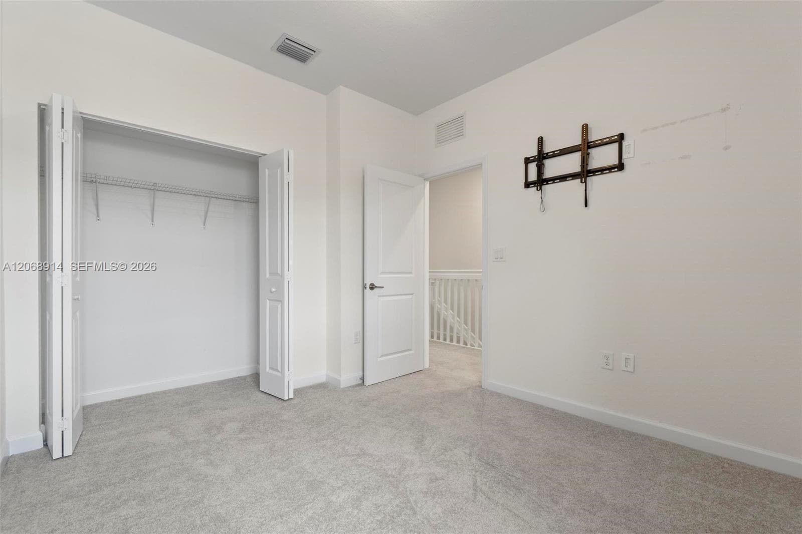 2634 SE 29 St #2634 photo 27