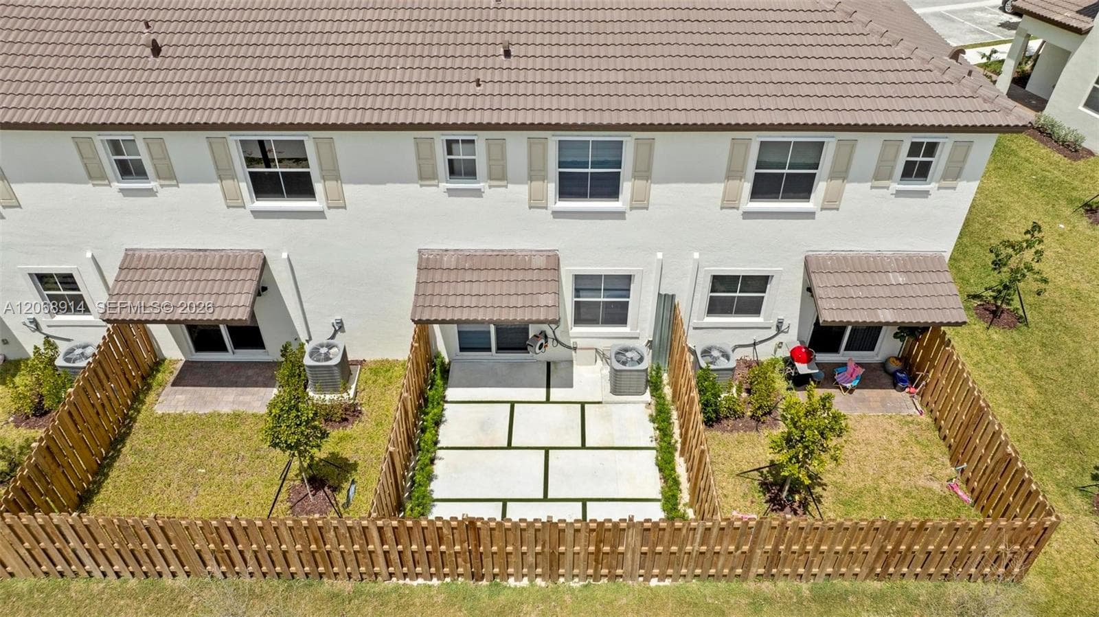 2634 SE 29 St #2634 photo 36