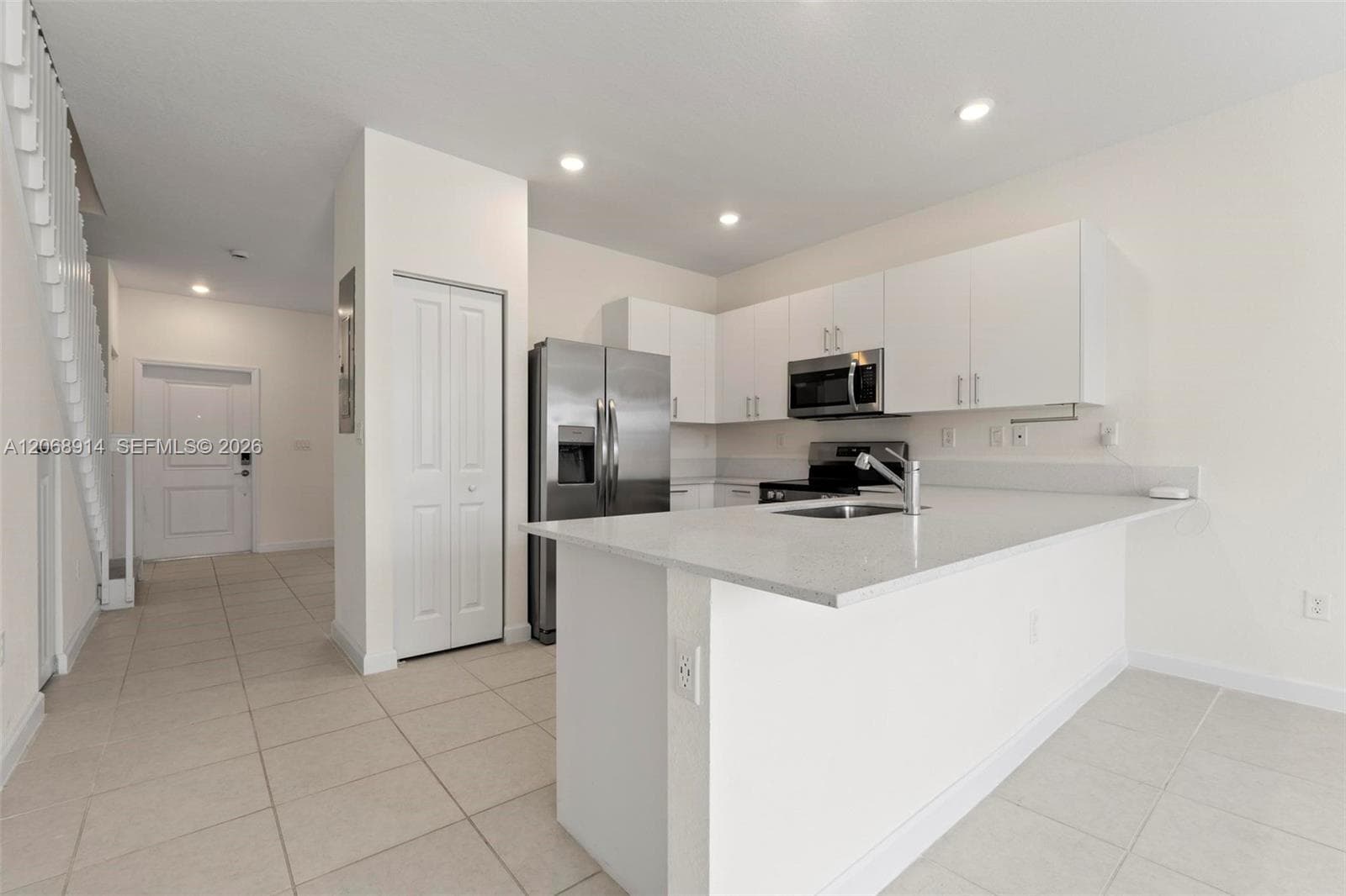 2634 SE 29 St #2634 photo 14