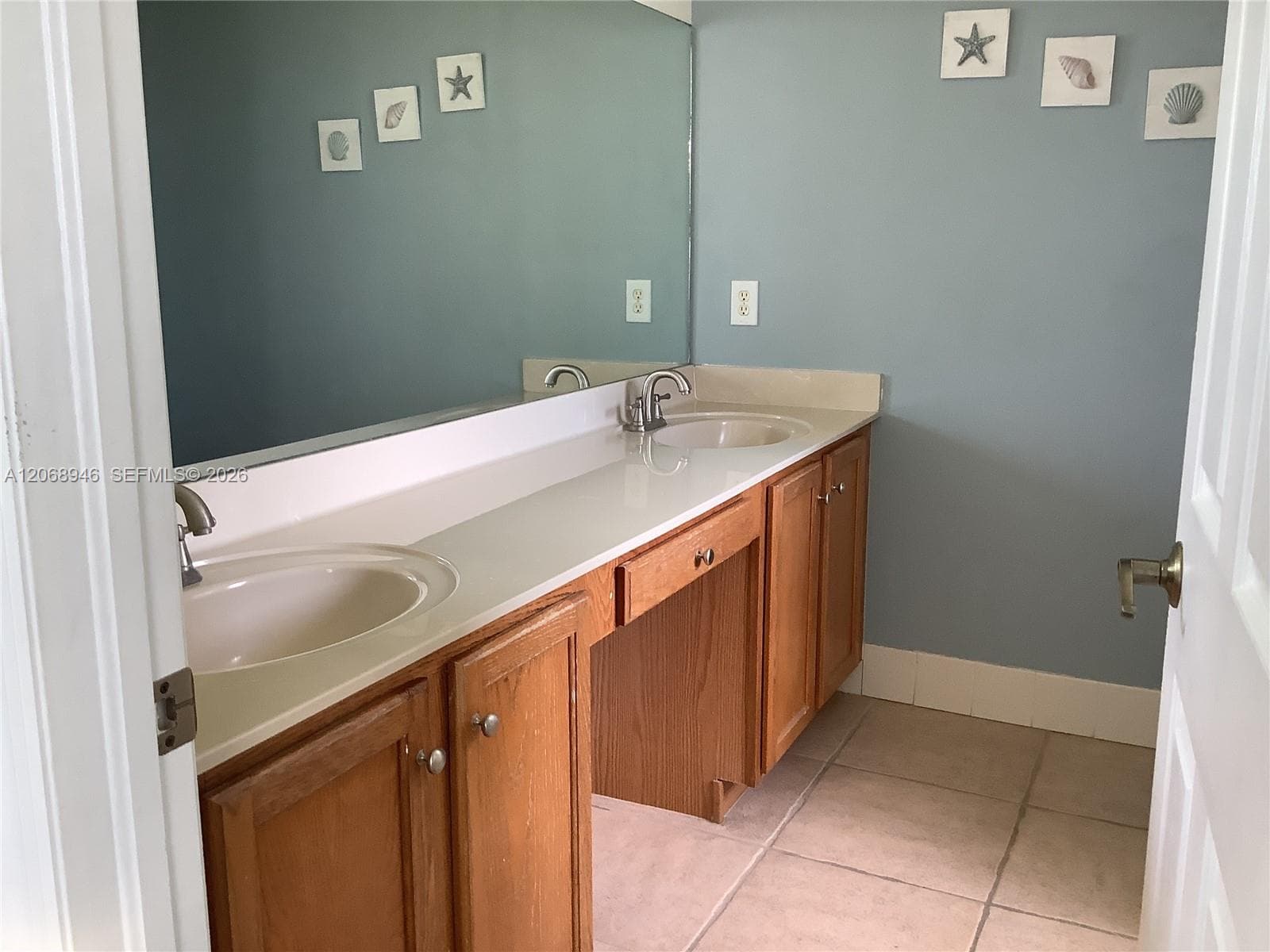 7050 SW 164th Ct photo 18
