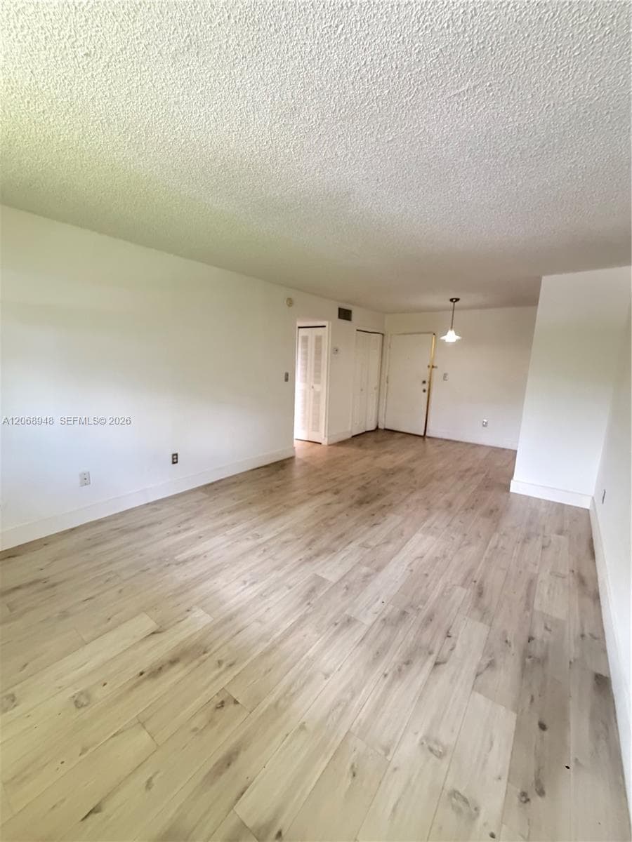 LAS ESTRELLAS CONDO · #209 in Hialeah - Photo 1