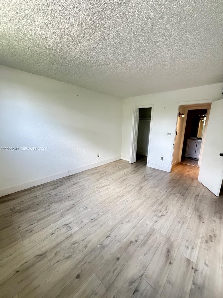 LAS ESTRELLAS CONDO · #209 in Hialeah - Photo 5