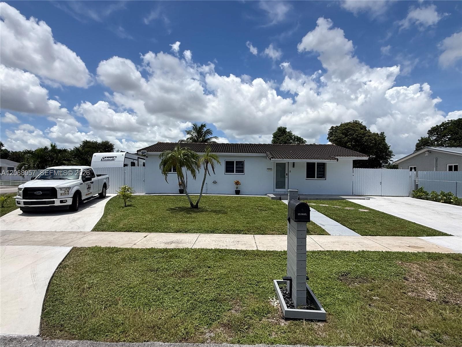 19700 NW 44th Ave #. photo 1