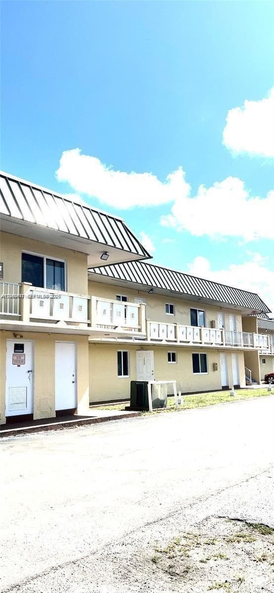 NEW WORLD CONDO APTS IV · #225 in Miami Gardens - Photo 1
