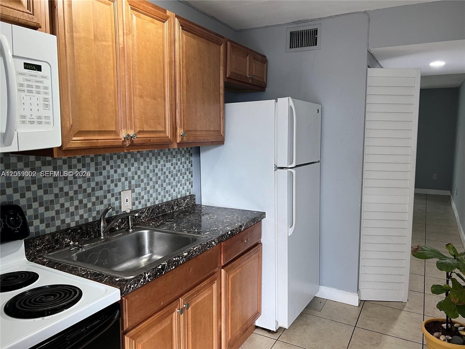 LINCOLN PLACE RESIDENCES · #409 in Miami Beach - Photo 3