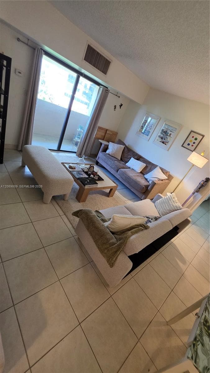 BRICKELL MAR CONDO · #96 in Miami - Photo 55