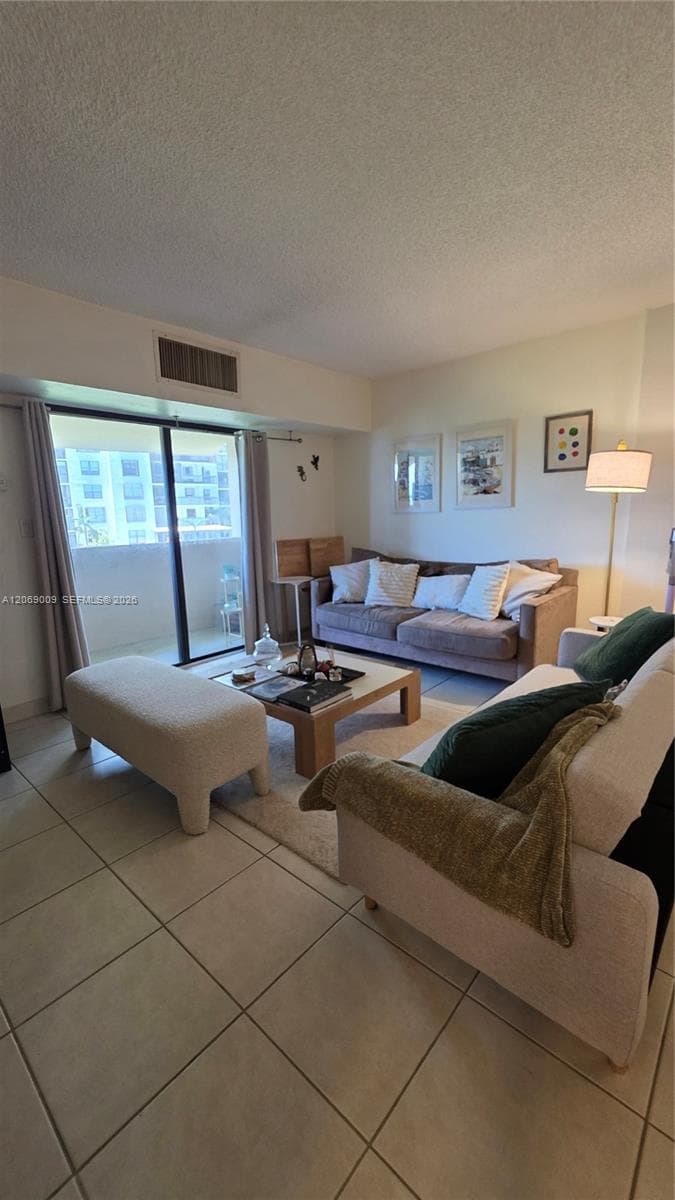 BRICKELL MAR CONDO · #96 in Miami - Photo 48