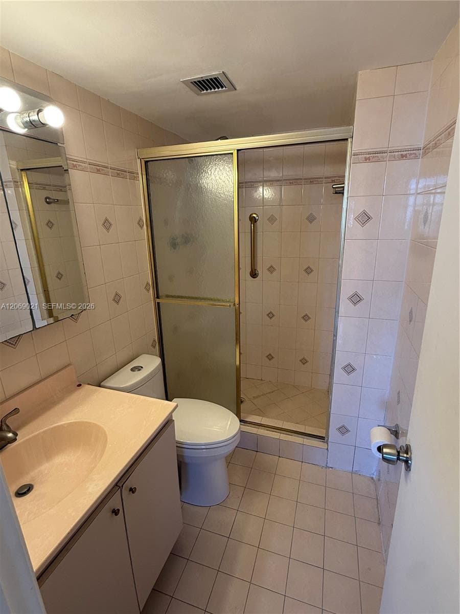 ADMIRALS PORT · #1914W in Aventura - Photo 13