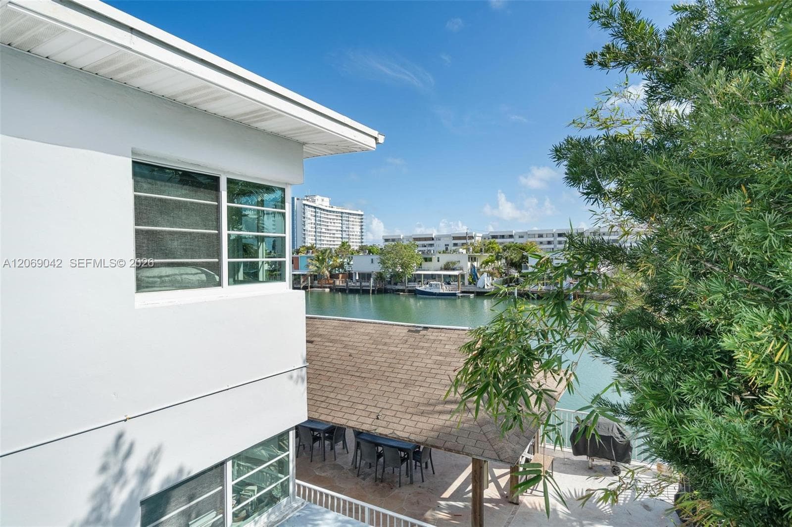 ISLAND POINT SOUTH CONDO · #11 in Miami Beach - Photo 1