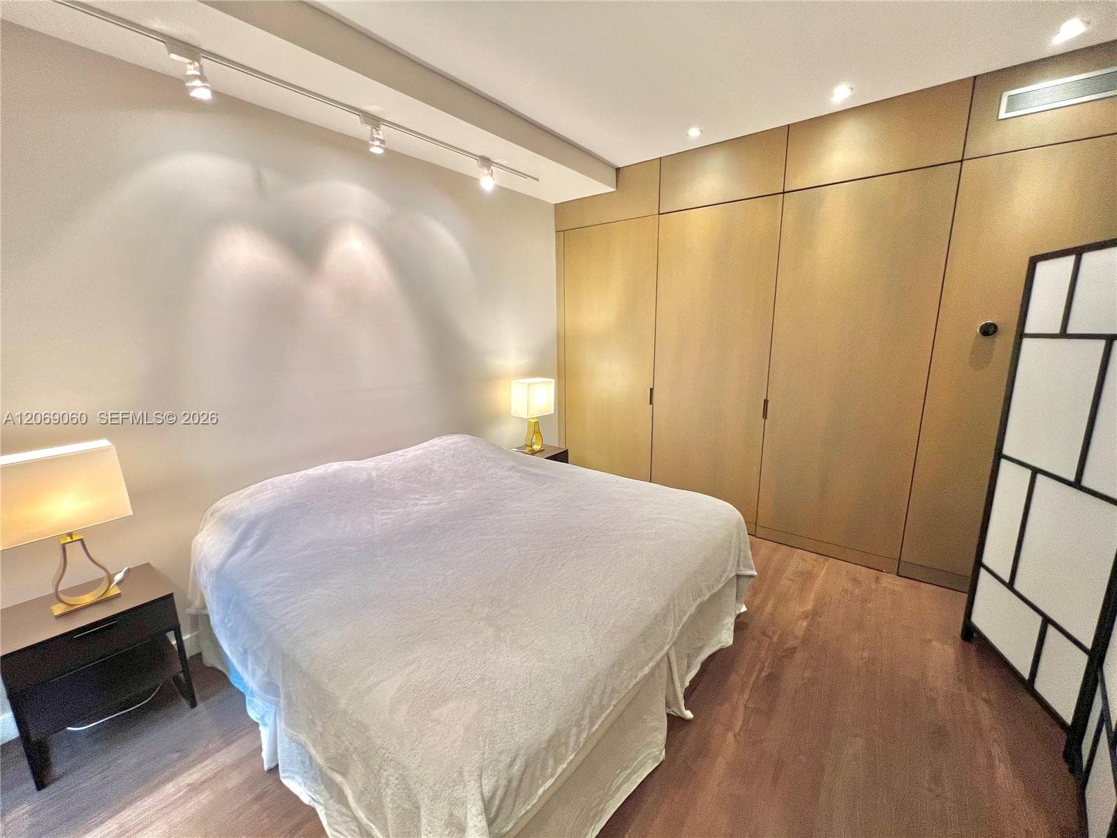 THE MONTCLAIR CONDO · #206 in Miami Beach - Photo 26