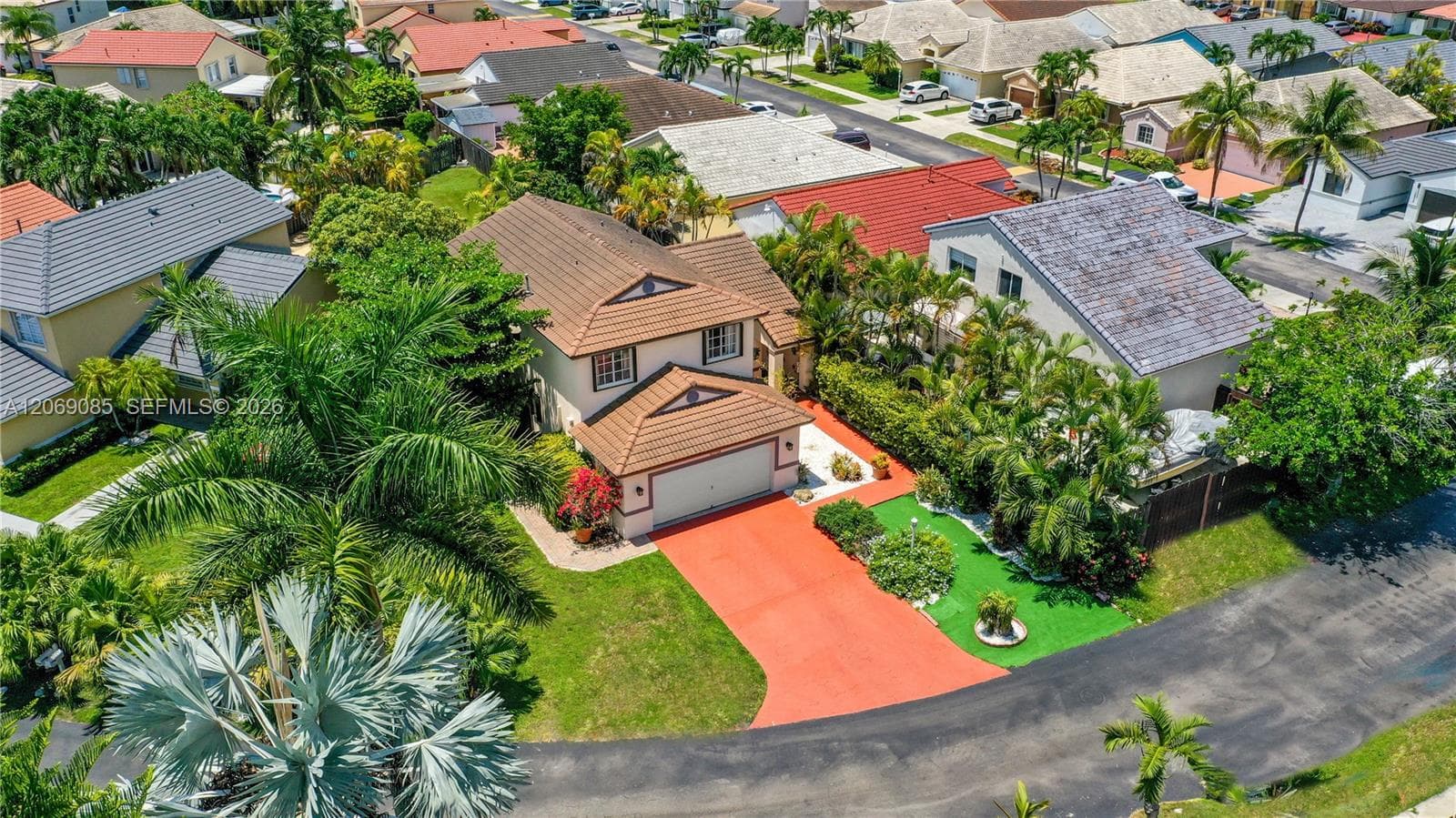 15905 SW 83rd Ter photo 32