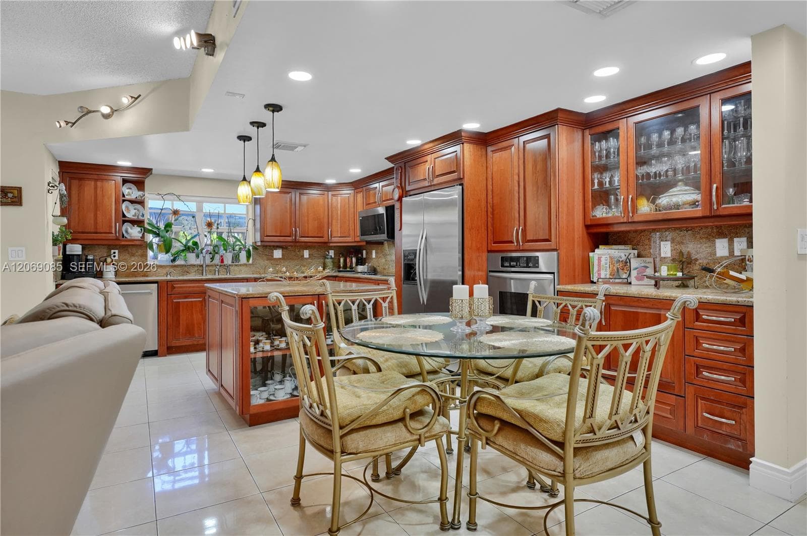15905 SW 83rd Ter photo 8