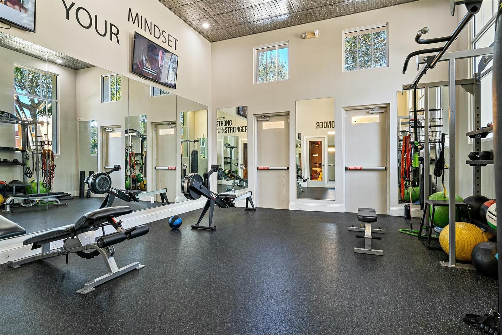 Gym 1