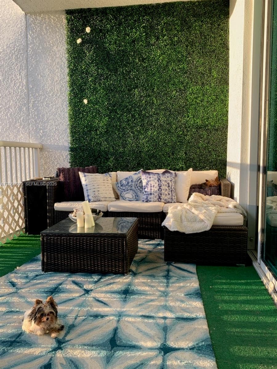 151 Biscayne · #1005 in North Miami - Photo 3