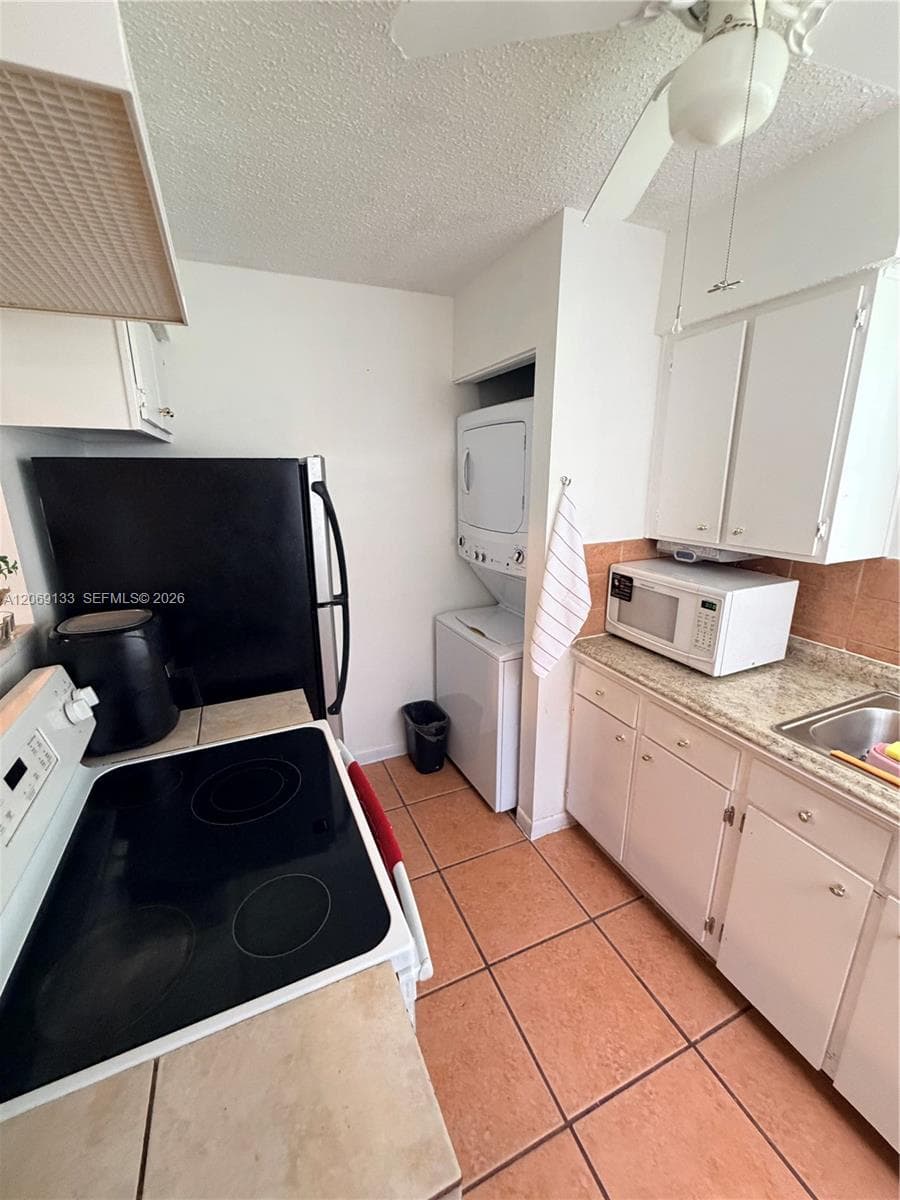LAKESHORE · #1201E in Homestead - Photo 13