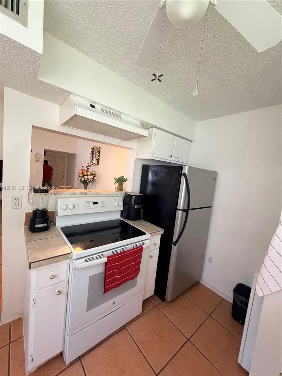 LAKESHORE · #1201E in Homestead - Photo 12