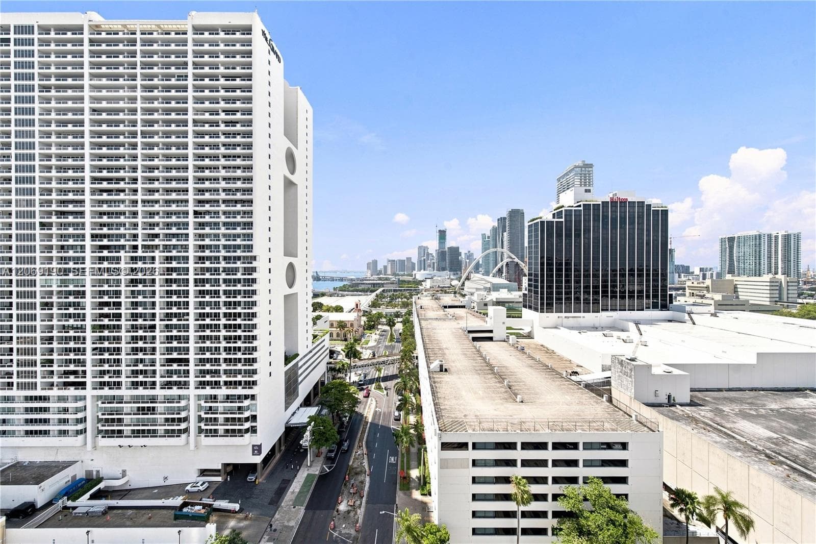 Opera Tower · #1912 in Miami - Photo 13