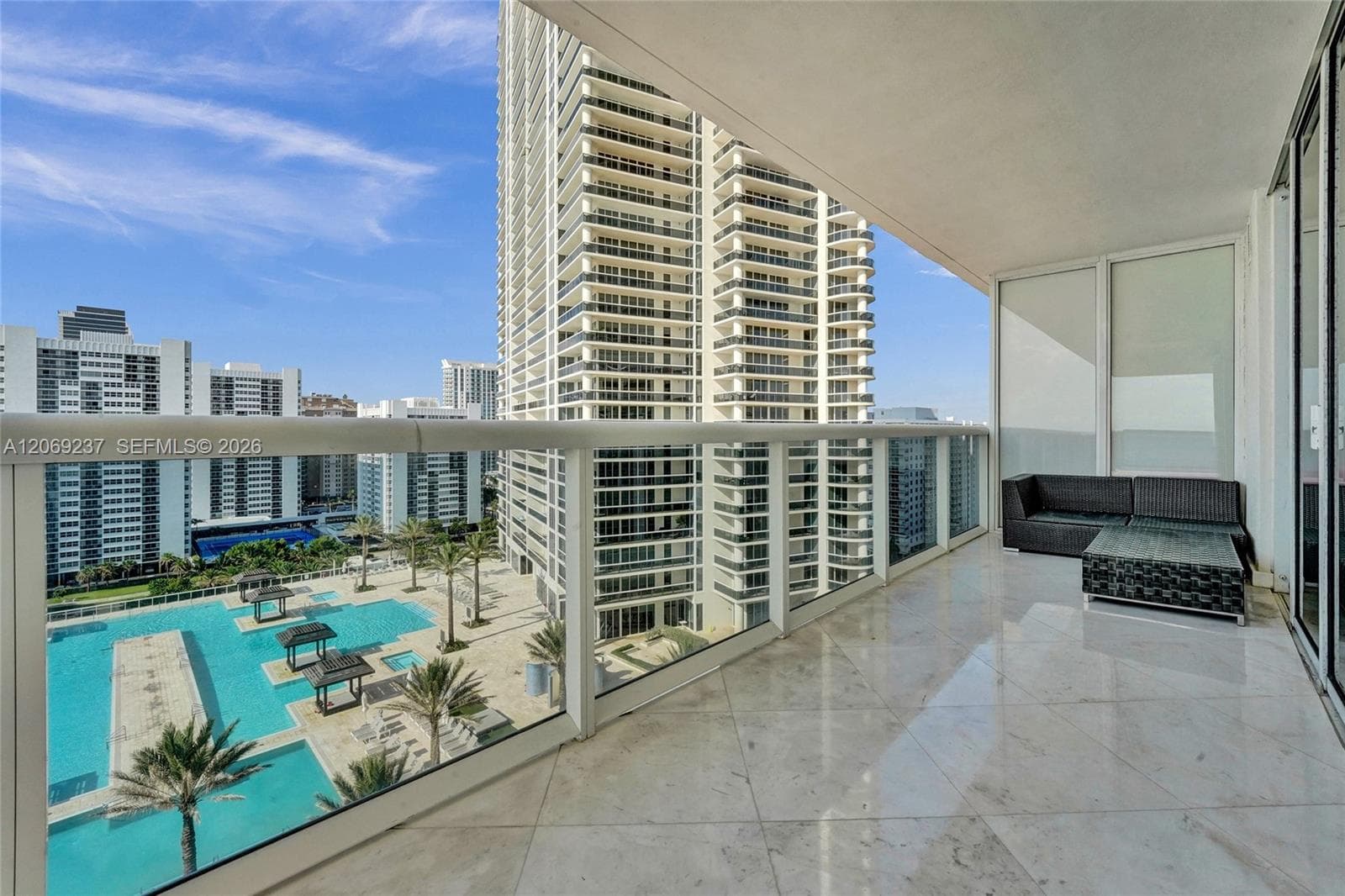 BEACH CLUB TWO · #1502 in Hallandale Beach - Photo 56