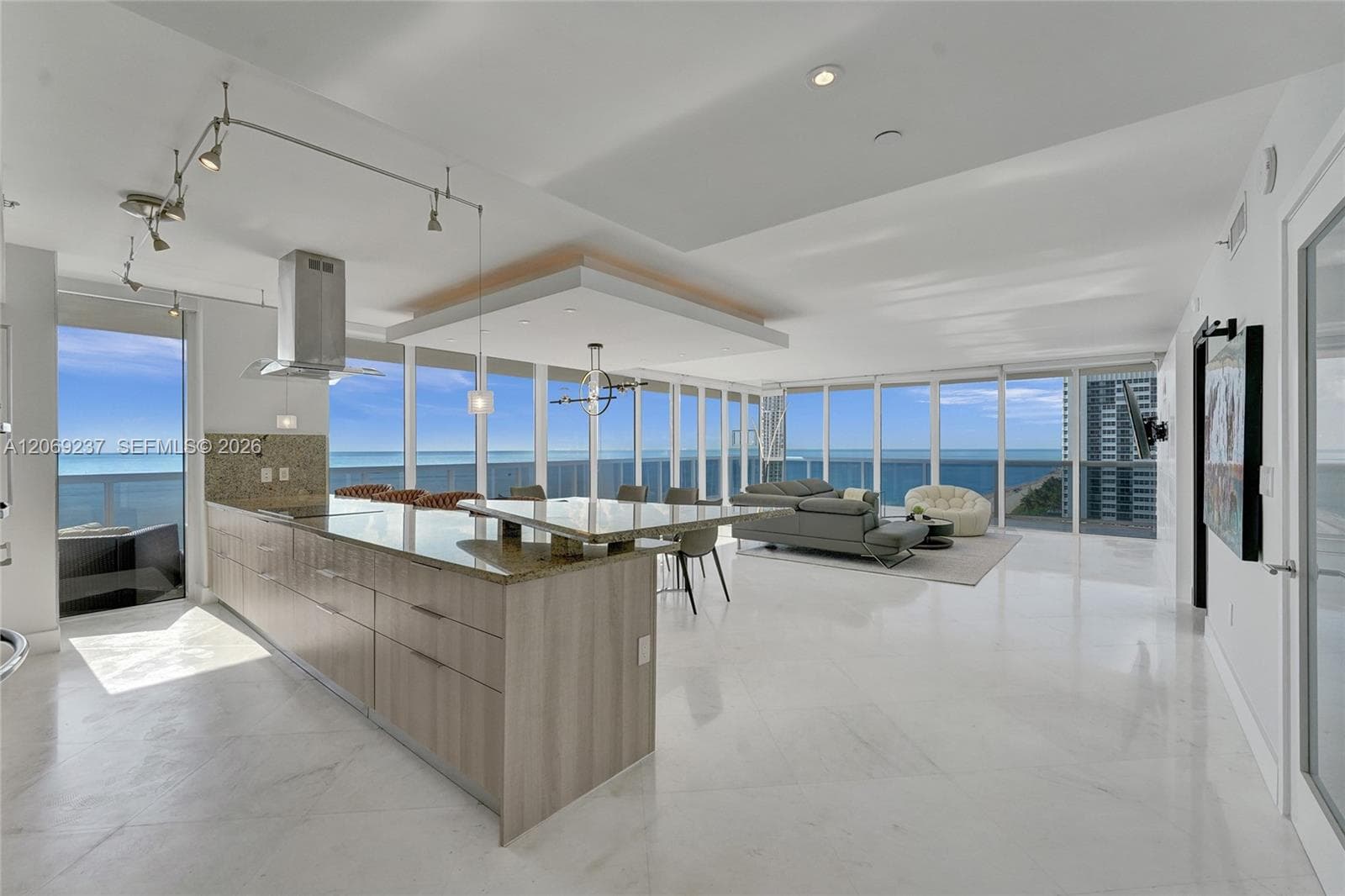 BEACH CLUB TWO · #1502 in Hallandale Beach - Photo 3