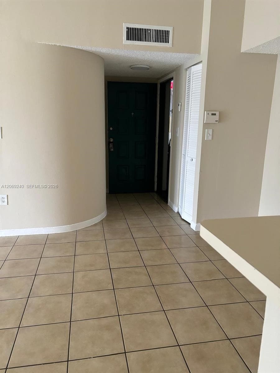 VILLA BELLINI CONDO · #310 in Hialeah - Photo 6