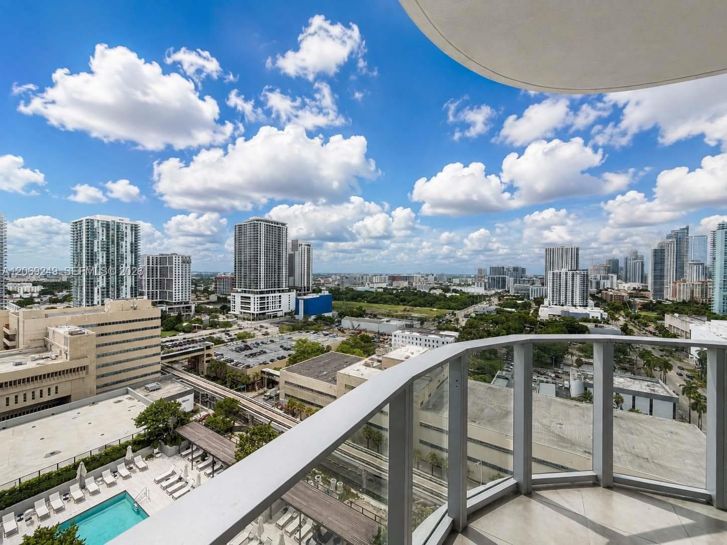 Casa Bella · #1807 in Miami - Photo 14