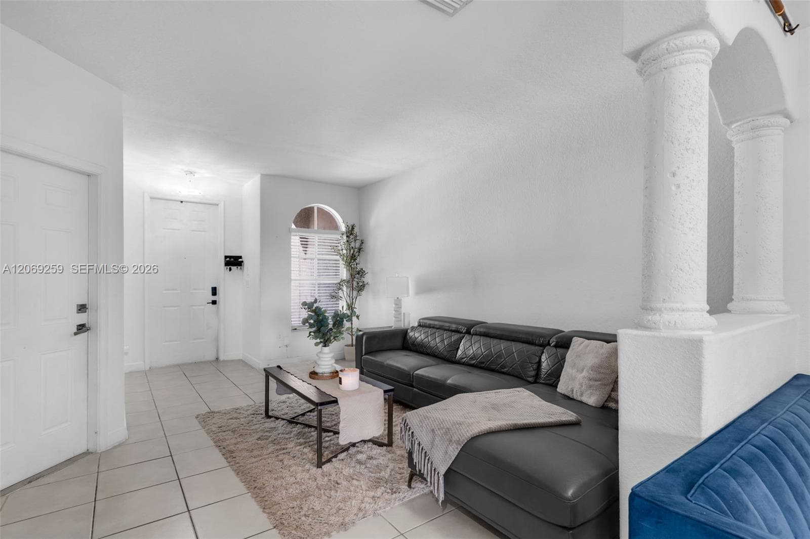 2583 SE 13th Ct photo 6