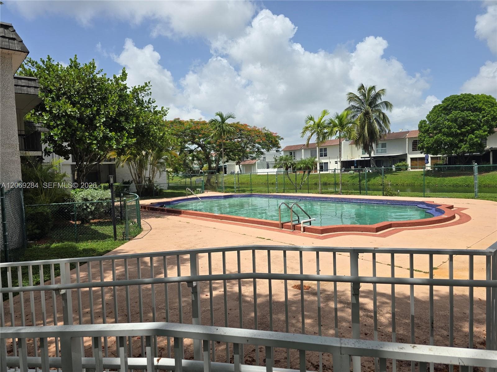 KENDALL ACRES · #J7 in Miami - Photo 51