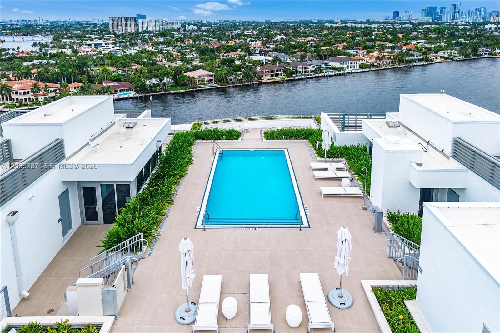 Roof Top resort-style rooftop pool overlooking the Intracoastal Waterway and Fort Lauderdale skyline.