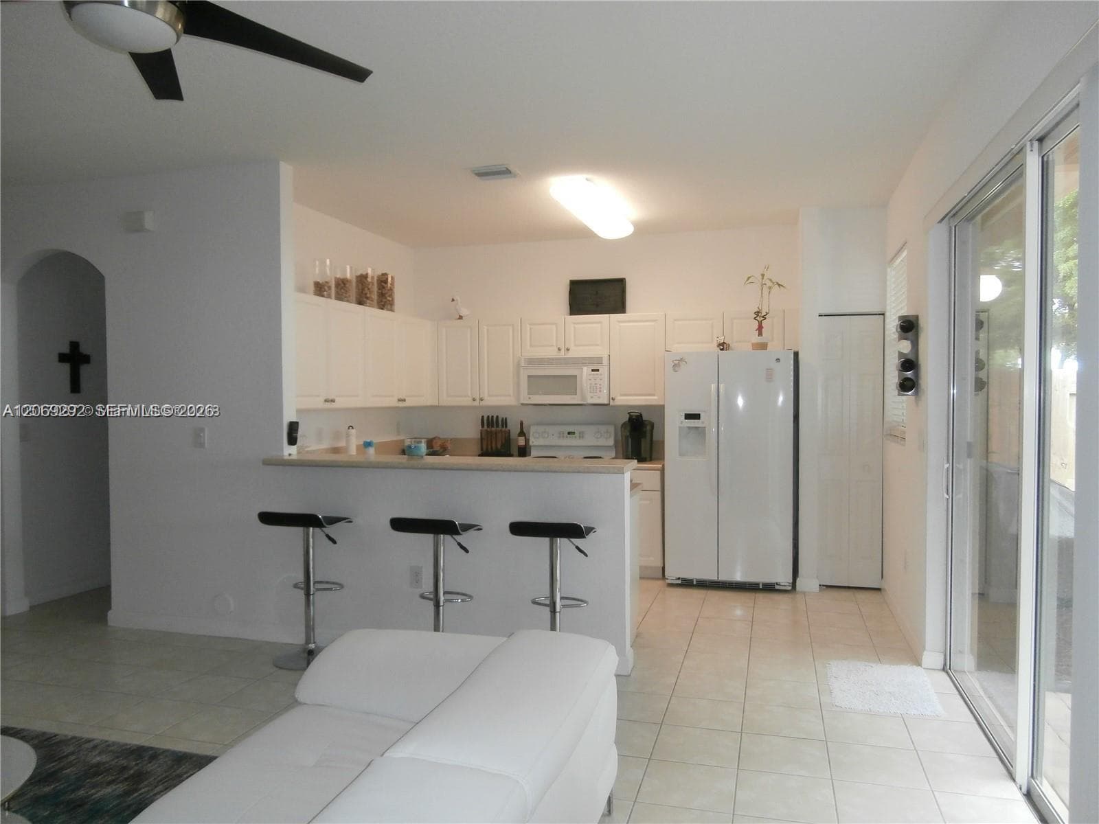 12728 SW 133rd St photo 4